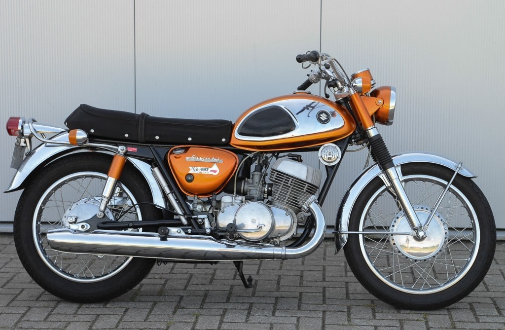 Suzuki T 500