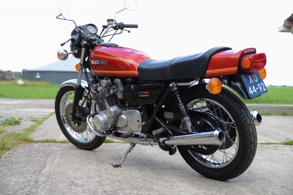 Suzuki GS 750
