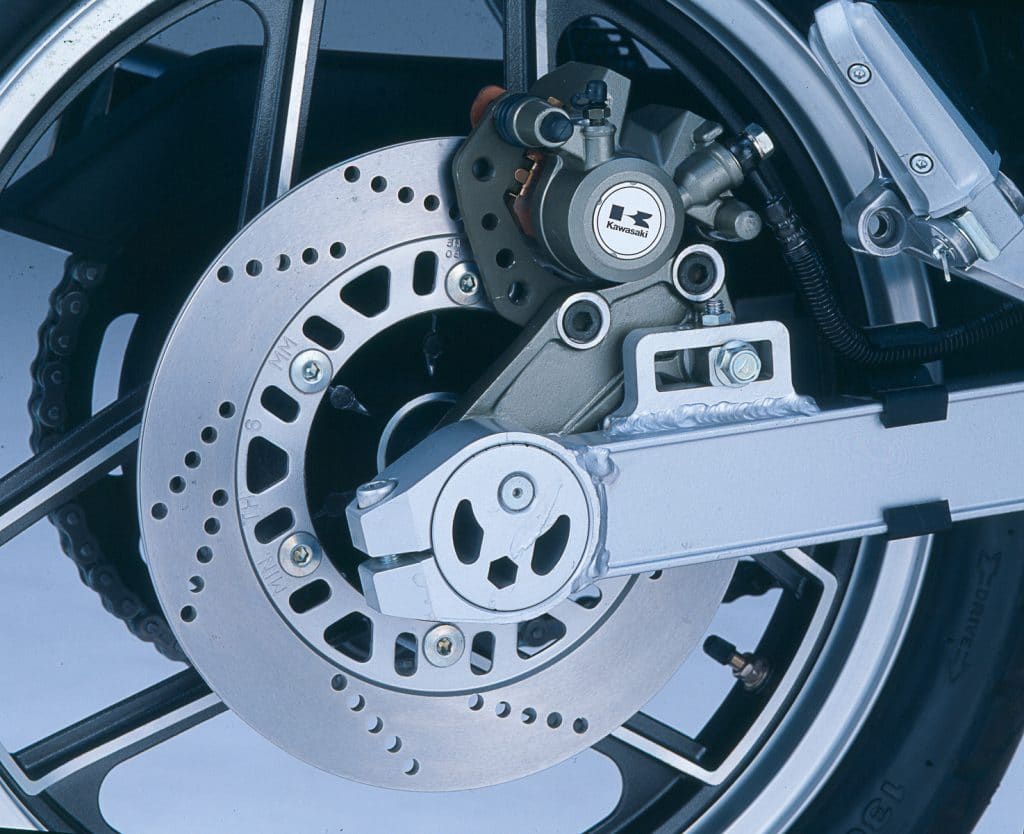 Kawasaki GPZ 900 R Hinterrad