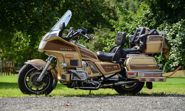 Honda Goldwing 1200 – Auf in neue Dimensionen mit der GL 1200 Honda GL 1200