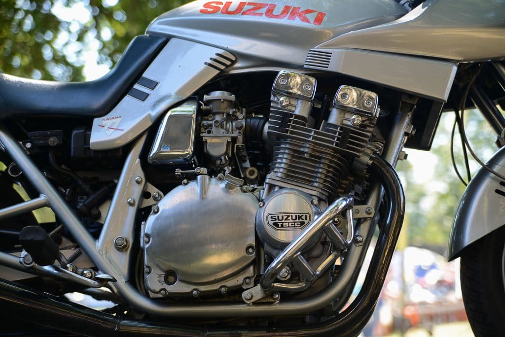 GSX 750