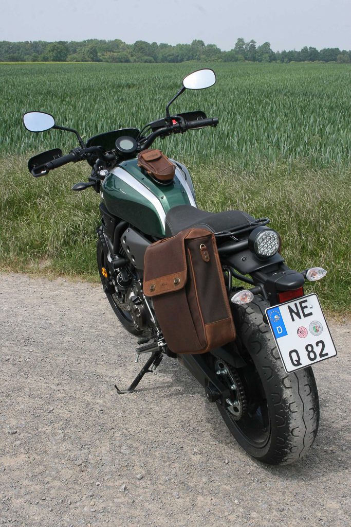 XSR 700