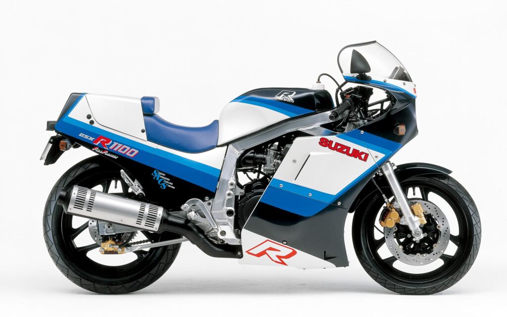 Die Suzuki GSX-R750 gilt als erster Supersportler