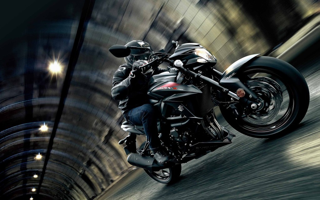 Suzuki GSX-S750