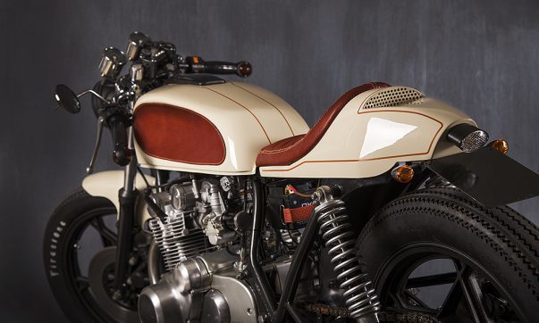 Suzuki GS 550 Race Cream von Matteucci Garage Suzuki GS 550 Race Cream